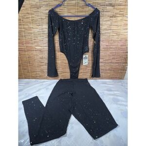 Fashion Nova / Pants & Jumpsuit Bring Me‎ Jumpsuit White/black SMALL